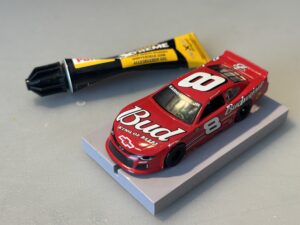 DieCast-Umbau: 1:64 Lionel Racing "Red Bud Eight" Late Model Stock Car von Dale Earnhardt Jr.