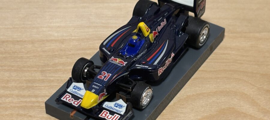 AFX Racing Panoz DP01 #21 "Red Bull" – Neel Jani