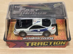 JL X-Traction Mitsubishi Eclipse white