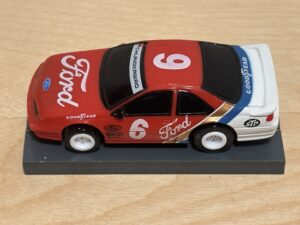 Tomy AFX Ford Thunderbird #6 rot mit Bulldog Chassis