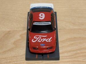 Tomy AFX Ford Thunderbird #6 rot mit Bulldog Chassis