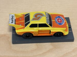 Tomy AFX BMW 320i Gr. 5 gelb mit Licht