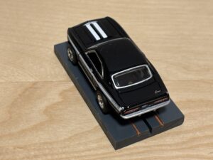 Johnny Lightning X-Traction Yenko Camaro schwarz