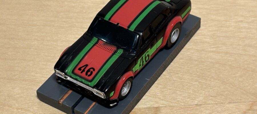 Faller Aurora AFX Ford Escort schwarz/rot/grün #46