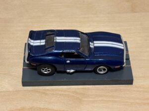 Johnny Lightning X-Traction Javelin blau