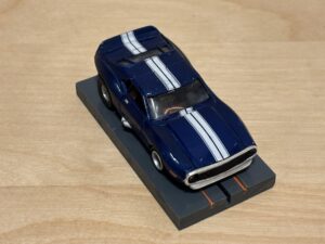 Johnny Lightning X-Traction Javelin blau