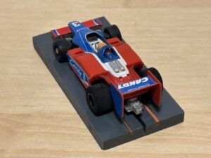 Faller/Aurora AFX G+Plus Tyrrell "Candy" rot/blau