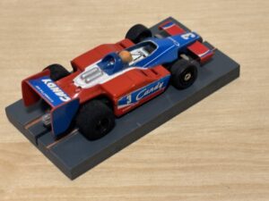 Faller/Aurora AFX G+Plus Tyrrell "Candy" rot/blau