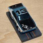 Aurora AFX Capri blau/schwarz #13 mit Box