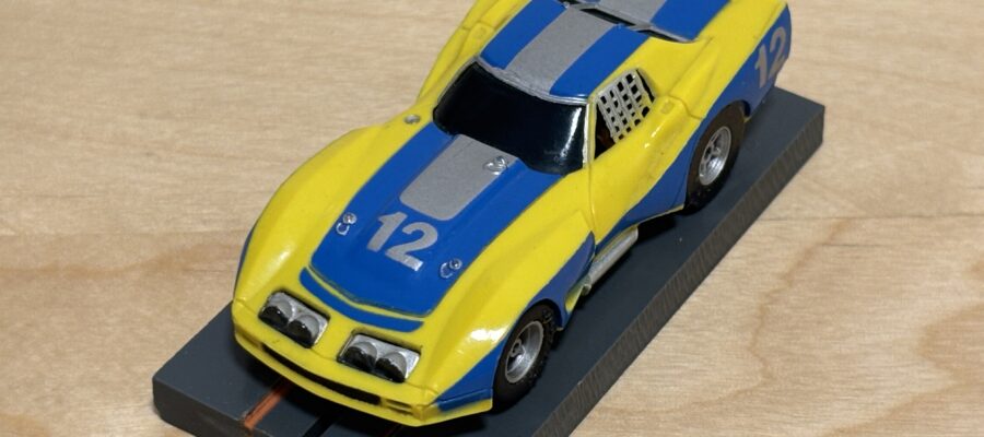 Aurora AFX Corvette GT gelb/blau #12