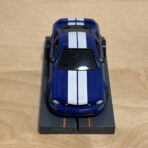 Auto World Super III Mustang blau/weiss