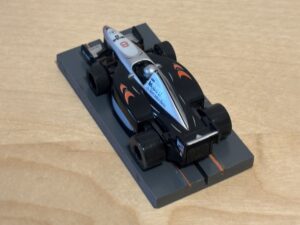 Tyco 440x2 McLaren F1 #8 schwarz/silber