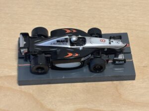 Tyco 440x2 McLaren F1 #8 schwarz/silber