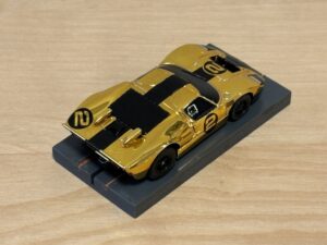 AFX Racing #22115 Ford GT40 Mk gold chrome #2