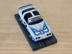 Faller/Aurora AFX Pontiac Firebird weiss mit Licht