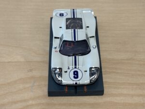 AFX Racing #22078 Ford GT40 Mk IV #9 weiss