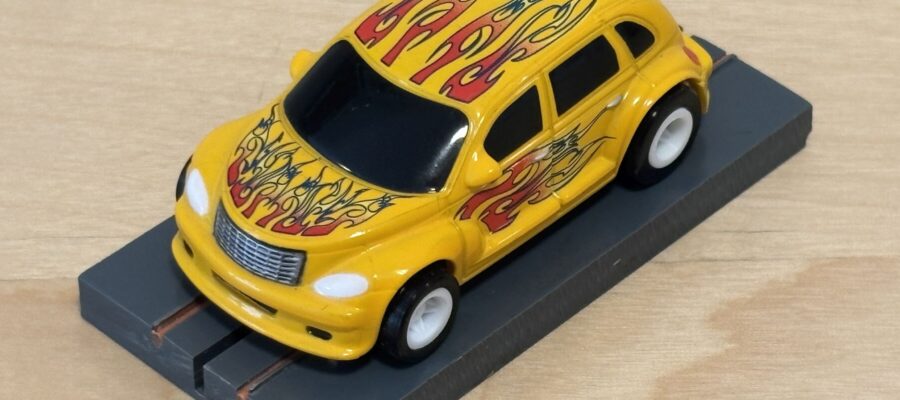 AFX Racing PT Cruiser "Yellow Flames" mit BDR Chassis