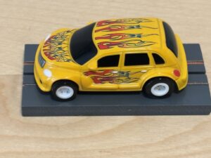AFX Racing PT Cruiser "Yellow Flames" mit BDR Chassis