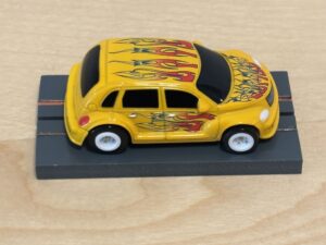 AFX Racing PT Cruiser "Yellow Flames" mit BDR Chassis