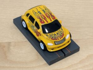 AFX Racing PT Cruiser "Yellow Flames" mit BDR Chassis