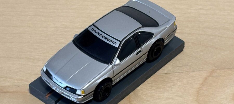 Tomy AFX Thunderbird Silver mit Bulldog-Chassis