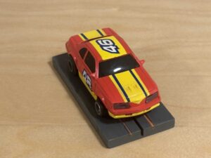 LifeLike/Rokar Stock Car rot/gelb #46 mit Licht